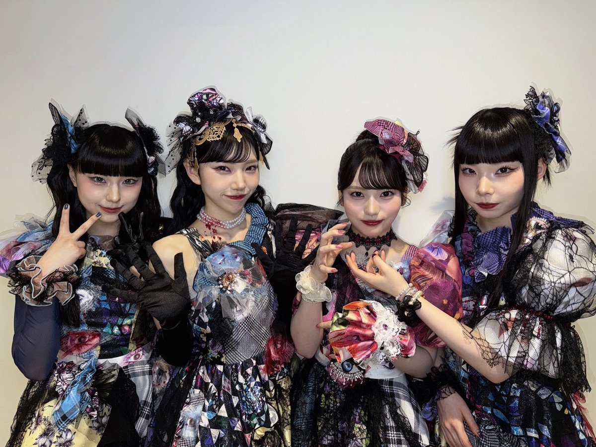 PhantomSiita's tweet photo. #バズリズム ありがとウございまｼﾀ εïз♪♪

披露させていただいた「#ホラークイーン」は発売ﾁｭｳ🐍
https://t.co/Bb4vlVcp8P

是非ﾁｪｯｸしてくださいっ🪩ˎˊ˗

#ファントムシータ @BUZZRHYTHM_NTV https://t.co/Pa4d03Dx0W