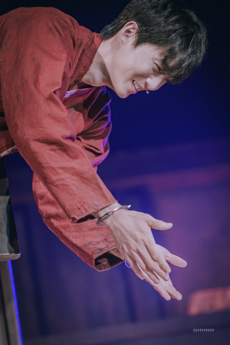 realitypicjb1's tweet photo. 2026. 7. 3. 박열
스페셜 커튼콜 | 불꽃처럼

박열 役 | 손유동 배우님 https://t.co/dtLKG2SwZQ