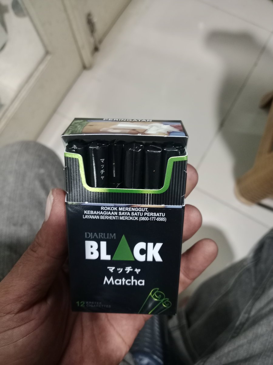 herjunxt's tweet photo. Ini yg lagi viral? Bau jukut 🤢🤮 https://t.co/GVi2tUFKqh