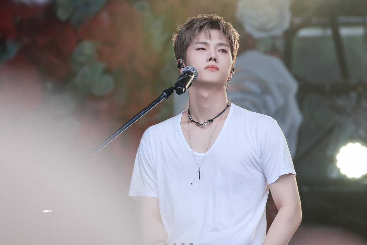 부자 tweet media