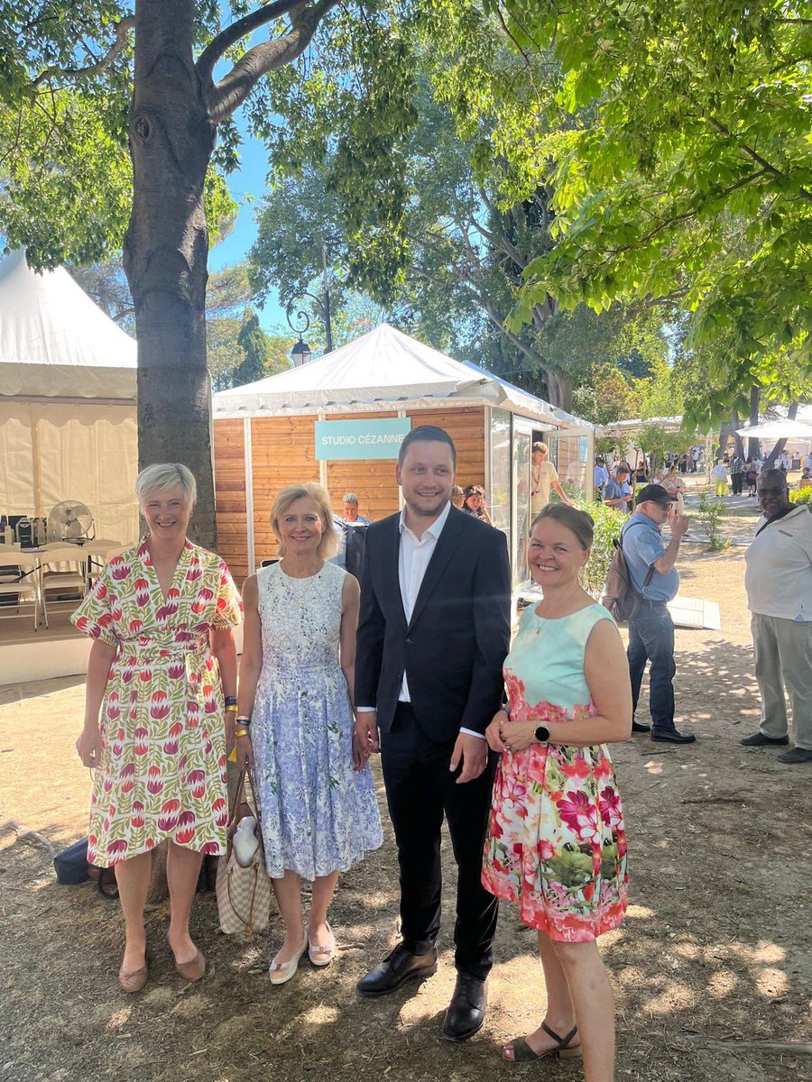 klehtoa's tweet photo. Je viens d’assister pour la 1ère fois Les Rencontres Economiques, ”Davos” de France, à Aix-en-Provence. Des discussions sur les enjeux stratégiques pour l’Europe et le monde. Beaucoup d’intérêt pour la ”défense totale” finlandaise et nordique! #reaix2026 https://t.co/RqUMeI2fkn