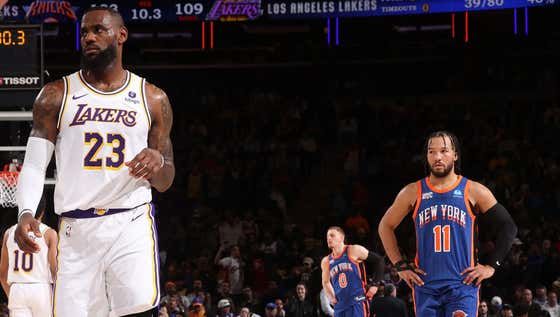 barstoolsports's tweet photo. Rich Paul says LeBron was going to sign with the Knicks if they didn't win the title but that likely won't happen now that the Knicks are NBA Champions https://t.co/shM0smxRCg
