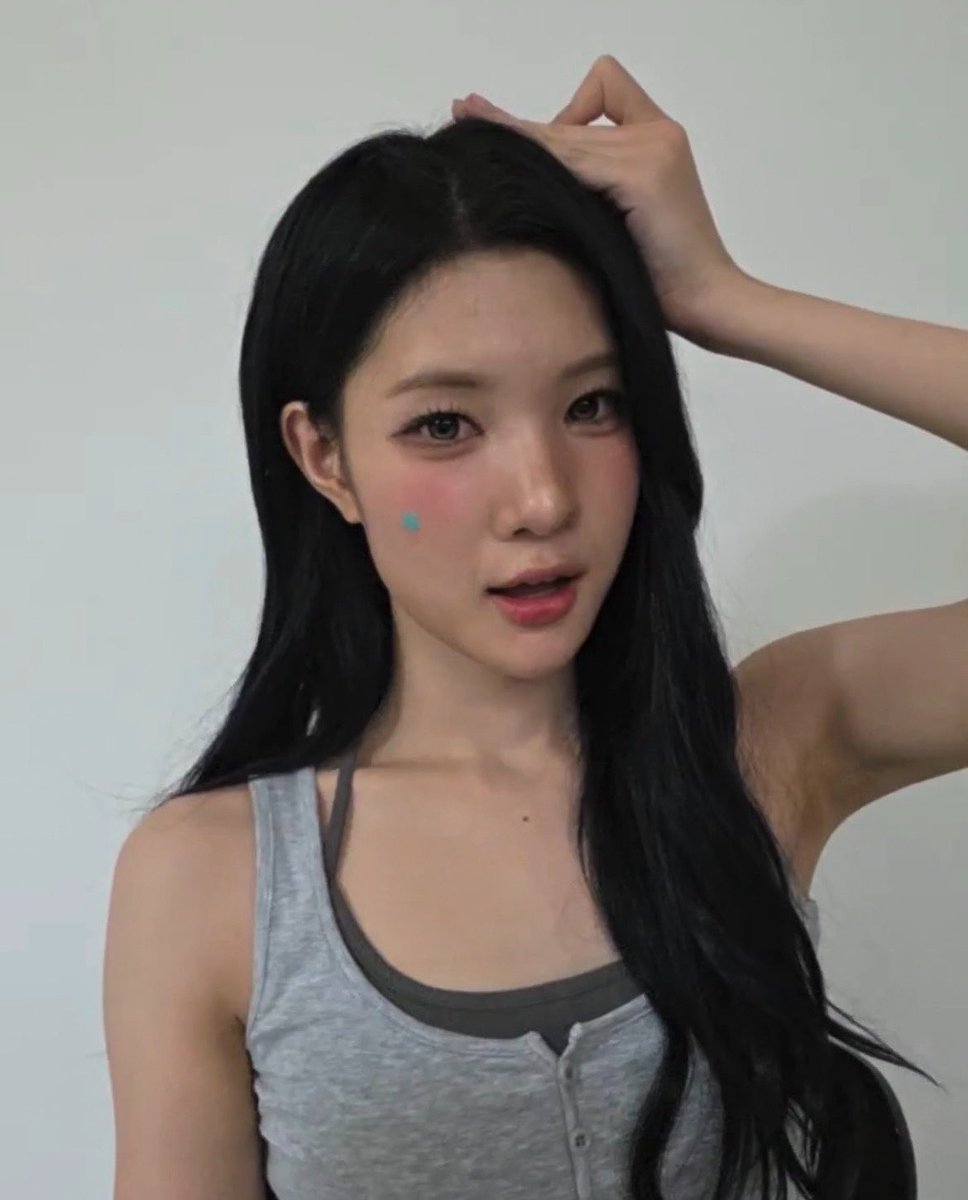 jjuun_hee's tweet photo. 주은이 빵울피스🫧 https://t.co/c1iy9Huhn0