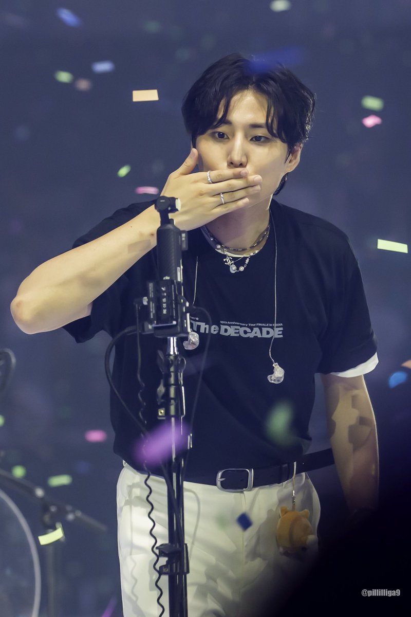 pillilliga9's tweet photo. 260703 The DECADE Finale 첫콘

만날때마다 행복을 전해줘서 고마워🫶🏻

#데이식스 #영케이 https://t.co/poXH2nJH9w