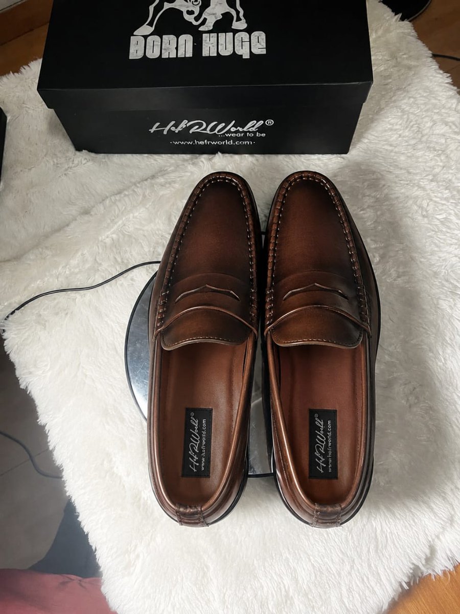 HefRWorld's tweet photo. Timeless Style Meets Everyday Comfort 
Step into confidence with our Men's Premium Brown Leather Penny Loafers. Crafted from premium leather with a classic slip-on design, these loafers are perfect for business, weddings and smart-casual occasions.
 #Hef'Rworld #NigeriaFashion https://t.co/c95G7AIwJy
