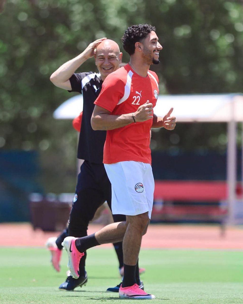 eslammostafa_'s tweet photo. مفتاح التأهل بإذن الله ☝️🇪🇬 https://t.co/7q8o8B2qca