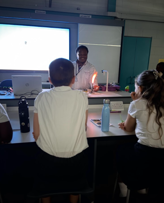 stjameschbarnet's tweet photo. 🏫🌟 A big thank you to St Joseph's Primary School for coming to visit us for a taster day! We hope you enjoyed your visit and got a great insight into what life at St James' is like. We loved welcoming you and hope to see you again soon!
#StJames #Barnet #Edgware #Finchley https://t.co/Y18XgPrQKk