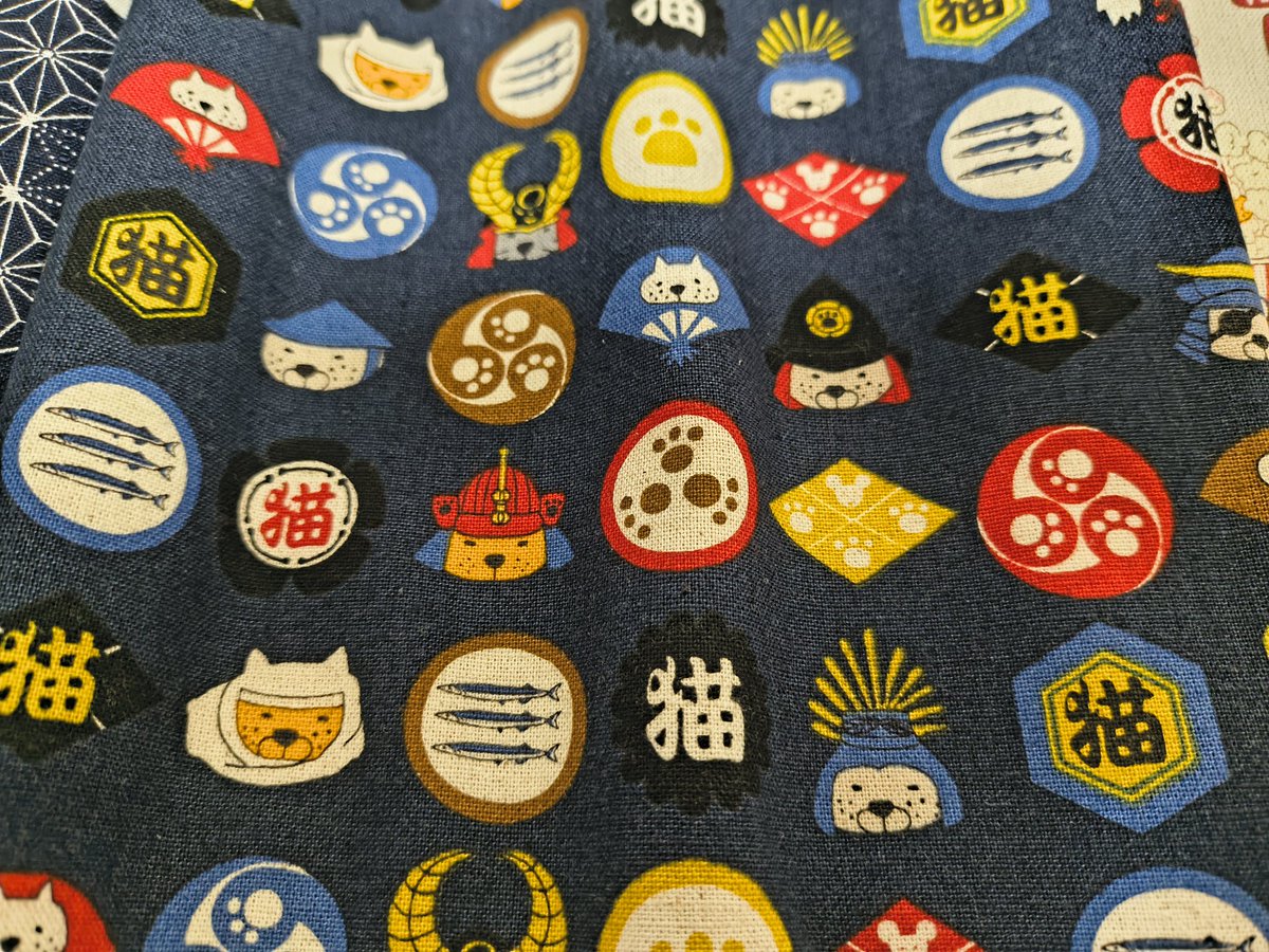 03_03_'s tweet photo. 今日買ってきた生地。
来年の甚平の材料など。
#コットンこばやし 
#猫生地 https://t.co/f3bfnP1sQ5