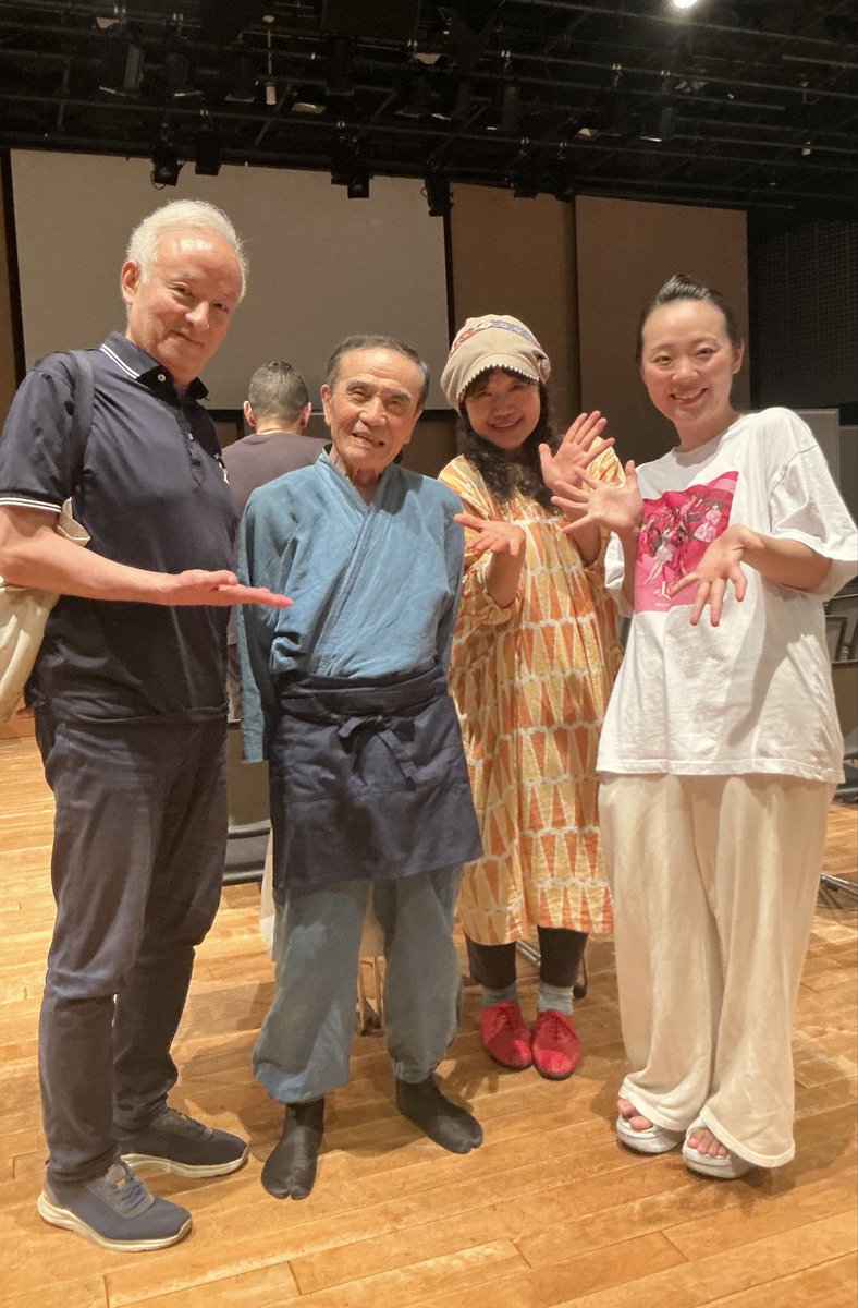 0921Poran's tweet photo. 🌸春口さん、廣瀬さん、村松さん、
　志帆さんご出演の舞台を🌸

　　ポール白洲さんと♪
　　主催は小渕さん。

#ハチドリ公演
#宮地楽器ホール https://t.co/I0oJdYjnLj