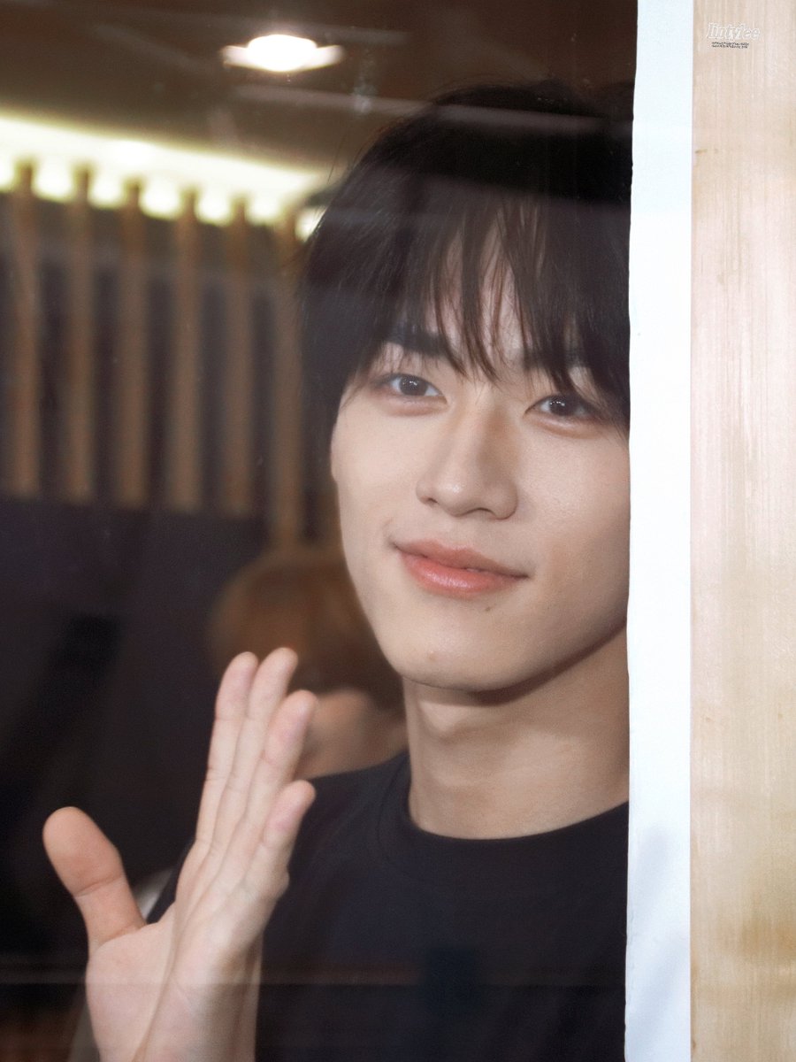_lintylee's tweet photo. 260703 รายการวิทยุ Flex 104.5 

완전 짱 귀여워💖
#PARKSEOKJOON #박석준 #82MAJOR #82메이저 https://t.co/MBSyRwZ86x