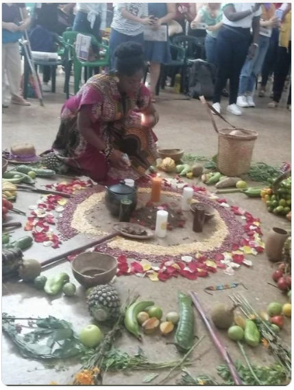 RepublicaNow's tweet photo. Con razón la izquierda anda furiosa porque Abelardo nombró ministra a una mujer cristiana, lo de ellos es la brujería, la hechicería, la santería. https://t.co/uq34gi95Rj