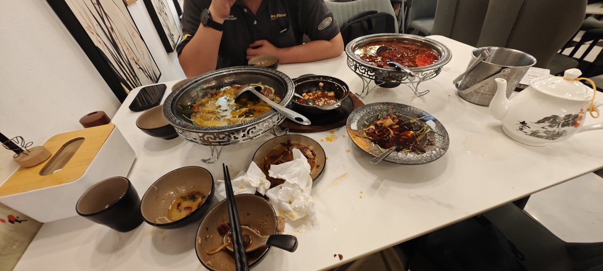 keshong236's tweet photo. 太久沒吃那麼辣 明天菊花一定很刺激 https://t.co/sFPTL7sagd