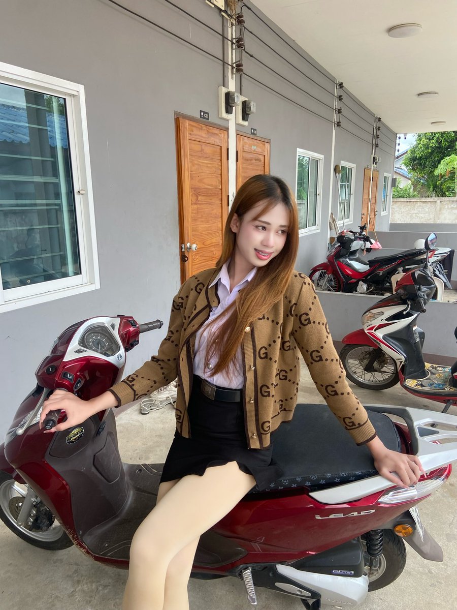 gunkbv69313's tweet photo. ยโสธรนัด ทักมาค่ะ #ยโสธร https://t.co/hse2Aj62gj