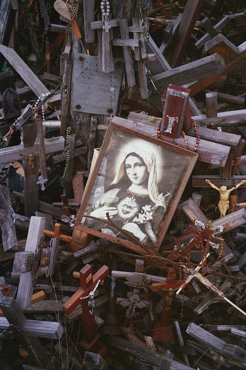 yesnomaybdontno's tweet photo. hill of crosses on film https://t.co/rwSFyvaCwg