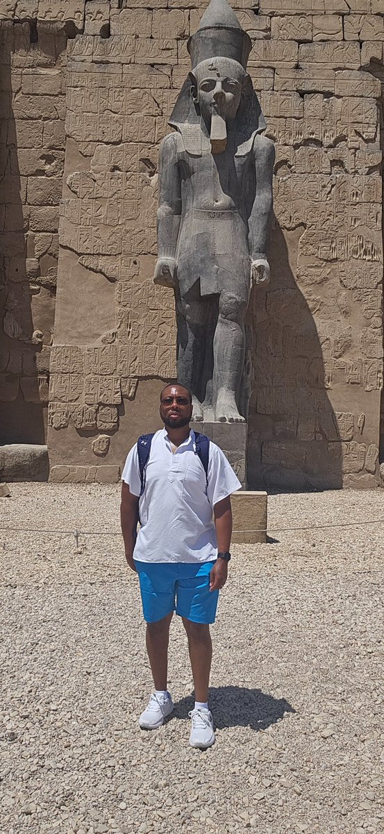 coachworth17's tweet photo. From Pyramids, to Temples, to tombs to the beach. North to South to East in Egypt. Its been a wonder. More to explore coming up. Finally got a few moments to relax. https://t.co/sbIc1MyDDt