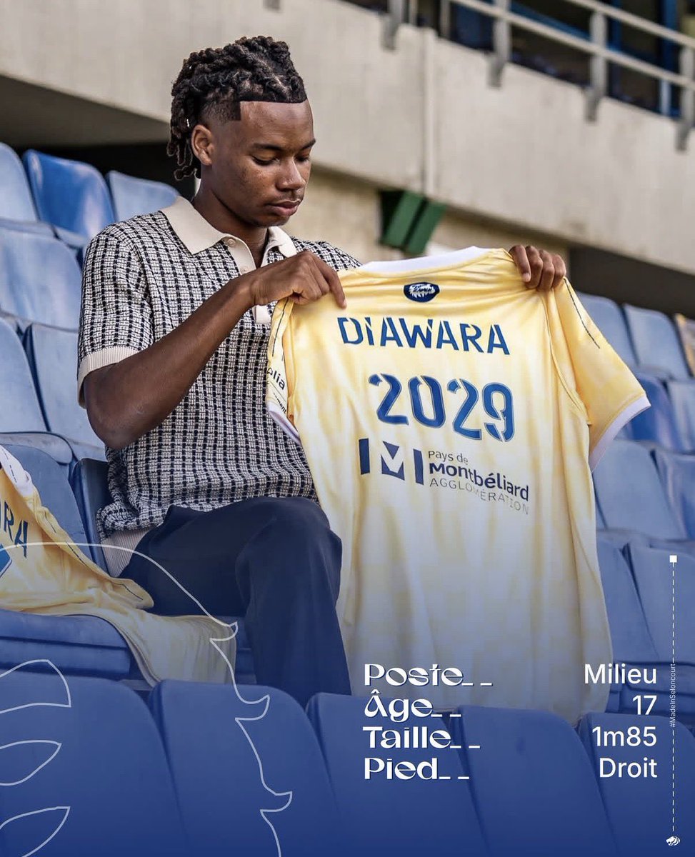 AiglesDuMali_'s tweet photo. 🚨Bakary Diawara (17 ans) signe son premier contrat professionnel avec le FC Sochaux 🦁 

Le milieu box to box surclassé a été élu meilleur joueur des U19 nationaux du club 👀🇲🇱 https://t.co/HU7yy3s6Zu