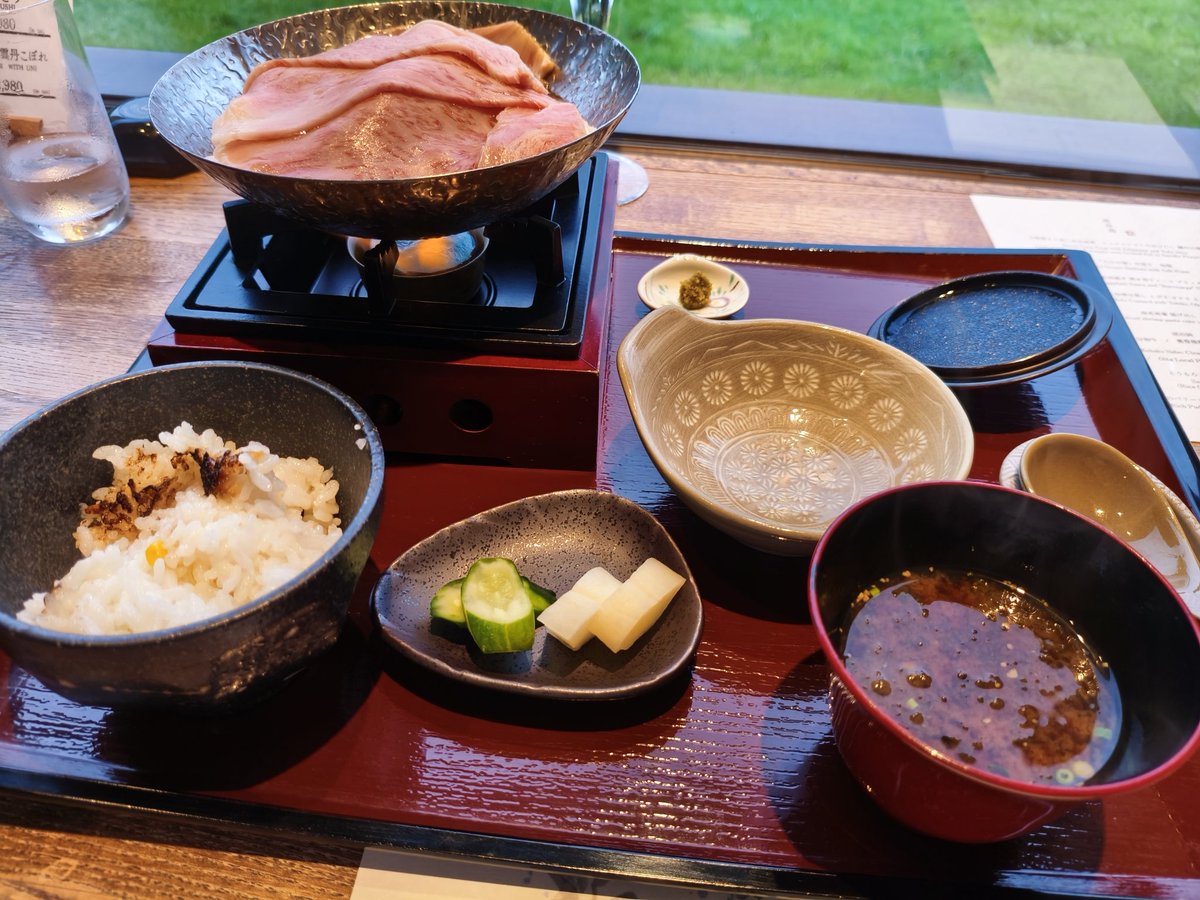 Qnpfg's tweet photo. うひ〜 https://t.co/YenVkJgYXm