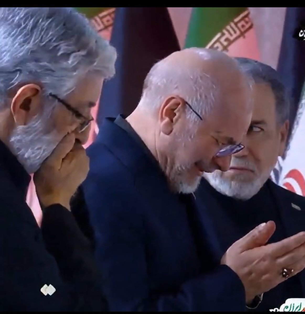 آیتالله اِستمنایی Ayatollah Estemnayi tweet media