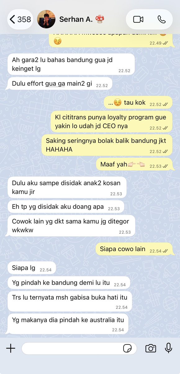 popsvelvett's tweet photo. seulhun alias sergi  ketika mengenang masa2 lama yg… indah kah?????😭 https://t.co/6KzLKSYJNF