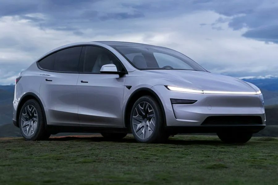 Autosdeprimera's tweet photo. EN EL MUNDO | La nueva Tesla Model Y L presenta una carrocería alargada que le permite ofrecer una configuración de tres filas de asientos para acomodar a seis pasajeros. 

Más novedades aquí: https://t.co/1VRgZ48uV7

#TeslaModelYL #tesla #teslamodely #teslamodell https://t.co/hiUQNSskVG