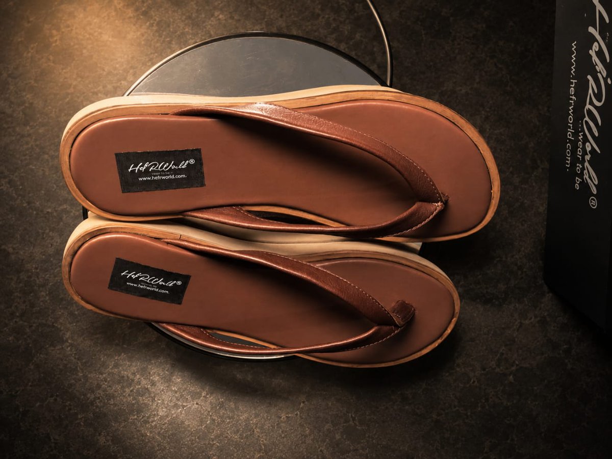 HefRWorld's tweet photo. Step into Comfort. Walk with Confidence. 👣
Elevate your everyday style with our unsex Premium Brown Leather Flip-Flop Slippers. Crafted for comfort, durability, and effortless elegance, they're the perfect choice for casual outings, vacations, and daily wear.#Hef'Rworld https://t.co/kqZXPGy7ji