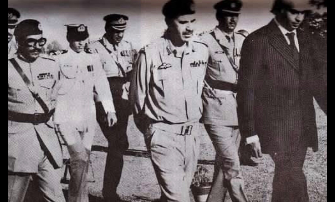 atharvip's tweet photo. مارشل لاء کی بھٹکتی روح۔ پاکستان کی سیاسی تاریخ پیپلز پارٹی کے ان جانباز سیاسی ورکروں کے نام جن کے بغیر پیپلز پارٹی تو ایک طرف پاکستان کی جمہوریت بھی نامکمل قسط نمبر2
تحریر اطہر شریف

https://t.co/Tc93YKvV9X https://t.co/G7vso7R2xF