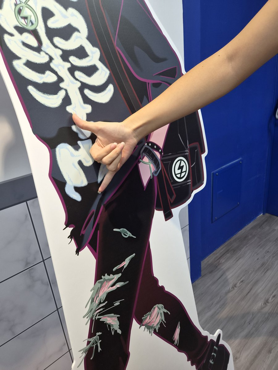 ouo9_oxo's tweet photo. 窩不知道我推特回來了沒
發一下那天去咖啡廳拍的照片wwww
伊凡真的很大🫪🫪🫪 https://t.co/nYjHVkvAin