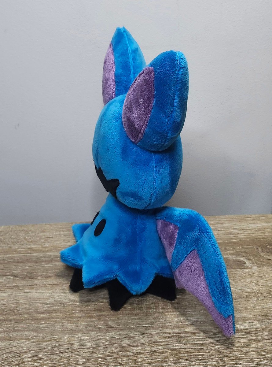 HazelOddities's tweet photo. Zubat!!!
Been awhile since I've made one https://t.co/RAeZQKjVxJ