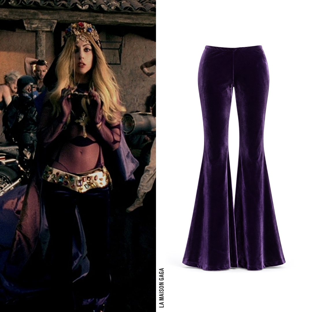 LaMaisonGaga_'s tweet photo. JUDAS! The music video begins with Gaga as Mary Magdalene dressed in custom #PerryMeek purple silk cloak and velvet bell bottom pants. Her catsuit with velvet appliqués and matching gloves are custom @Mugler Fall/Winter 2011. https://t.co/6zJWljsGCk