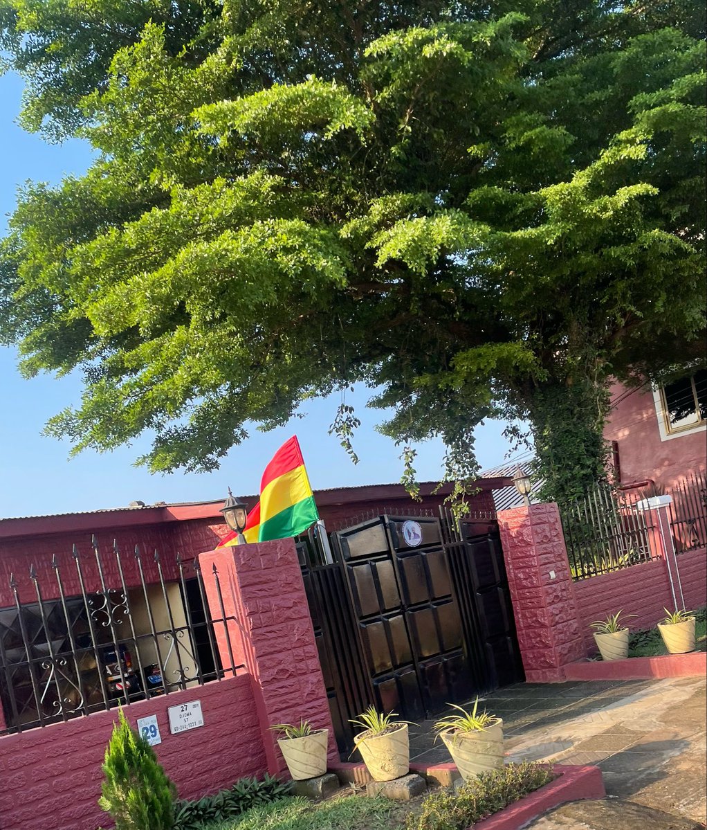 Papino_19's tweet photo. People love Ghana ooo 🇬🇭🔥
But I just hope the Black Stars don’t break our hearts again https://t.co/6Z8eW2guES