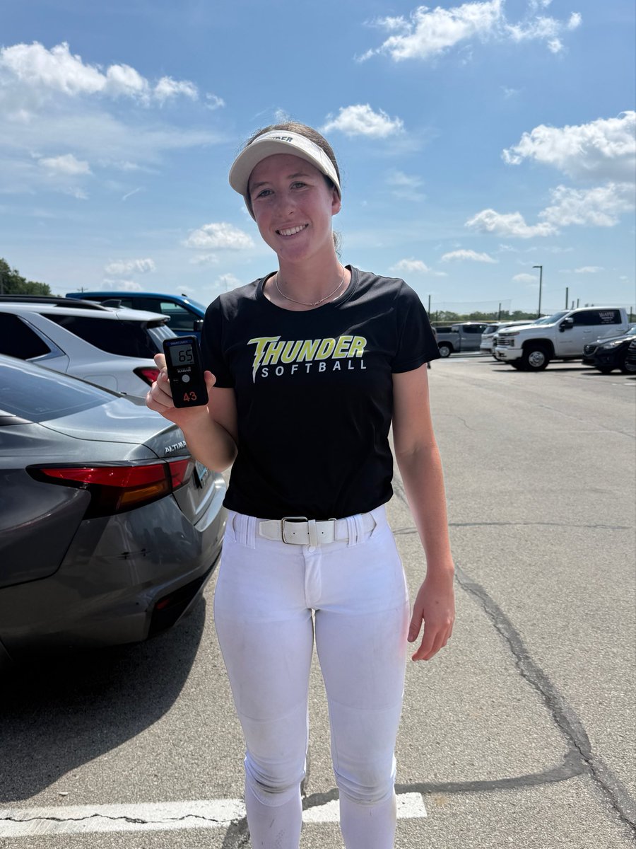 AllieReynolds43's tweet photo. NEW PR🚨🚨65 MPH during my game!! Although it’s 95 degrees out, my arm sure likes it! Excited to finish this tournament strong!
#PR #Softball #ClassOf2028 #Pitcher #GreatLakesFirecracker https://t.co/CrURp2x8iU