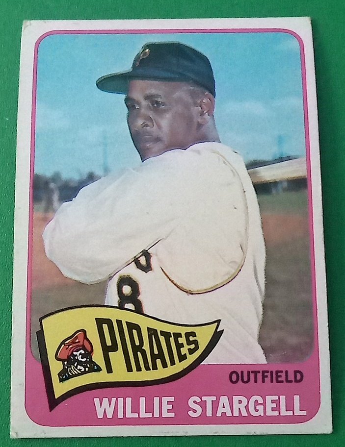 delspacefranco's tweet photo. Every card has a story. This #1965Topps Stargell escaped my accounting until the final tally. At that point, I would have paid double to get and complete set. https://t.co/jJsJmrsFsR