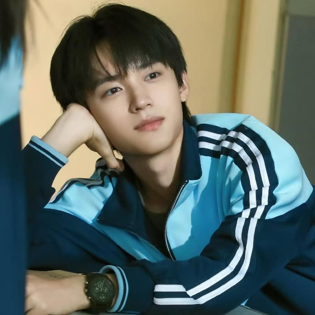 mcchmii's tweet photo. 짧안부는인생임…
무슨소리하는거야?너꿈꿧어?중안부짧아지러가야지.. https://t.co/FYhohiur0u