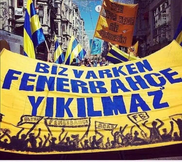 Cihanilim's tweet photo. Bu ülkede feto için kendini paralayanlar unutmayın. ! 3 Temmuz’da başkaldırı ve isyan eden bizlerdik. Unutmayın.!!!  YIKILMAYAN SON KALE EN BÜYÜK FENERBAHÇE.!! https://t.co/8GHSkD3yaZ