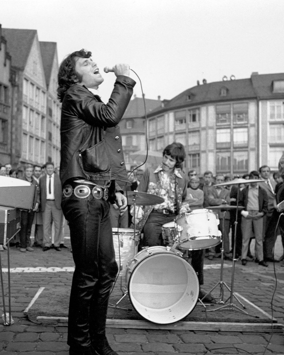 JohnDensmore's tweet photo. Missing my friend @JimMorrison a little bit extra today.

People often focus on the myth, but I remember the guy sitting across from me in a rehearsal room, chasing words and ideas with the same intensity that he brought to the stage. https://t.co/J9I3gYFeBw
