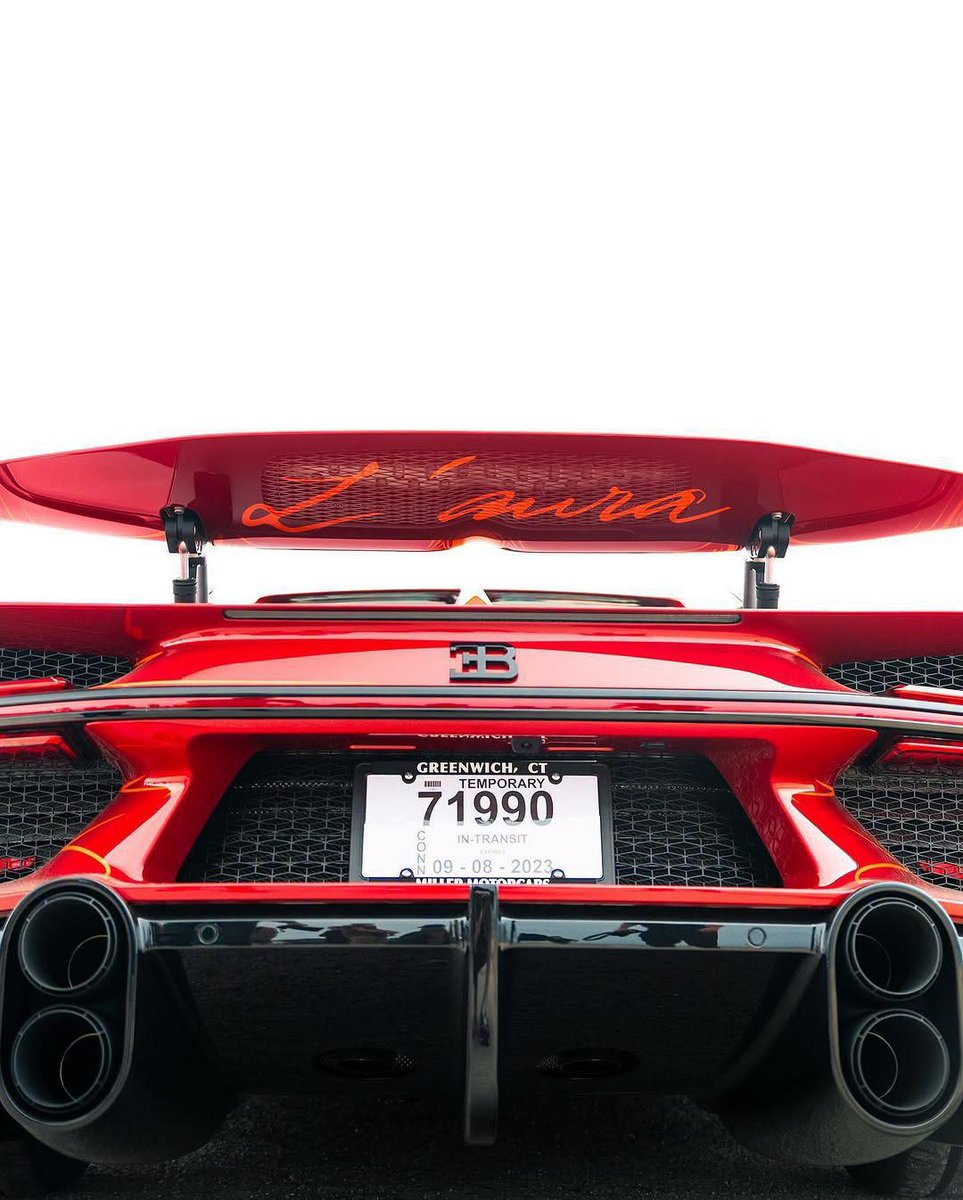 autochat360's tweet photo. Chiron Super Sport 📸 https://t.co/WOnSB8jkCV