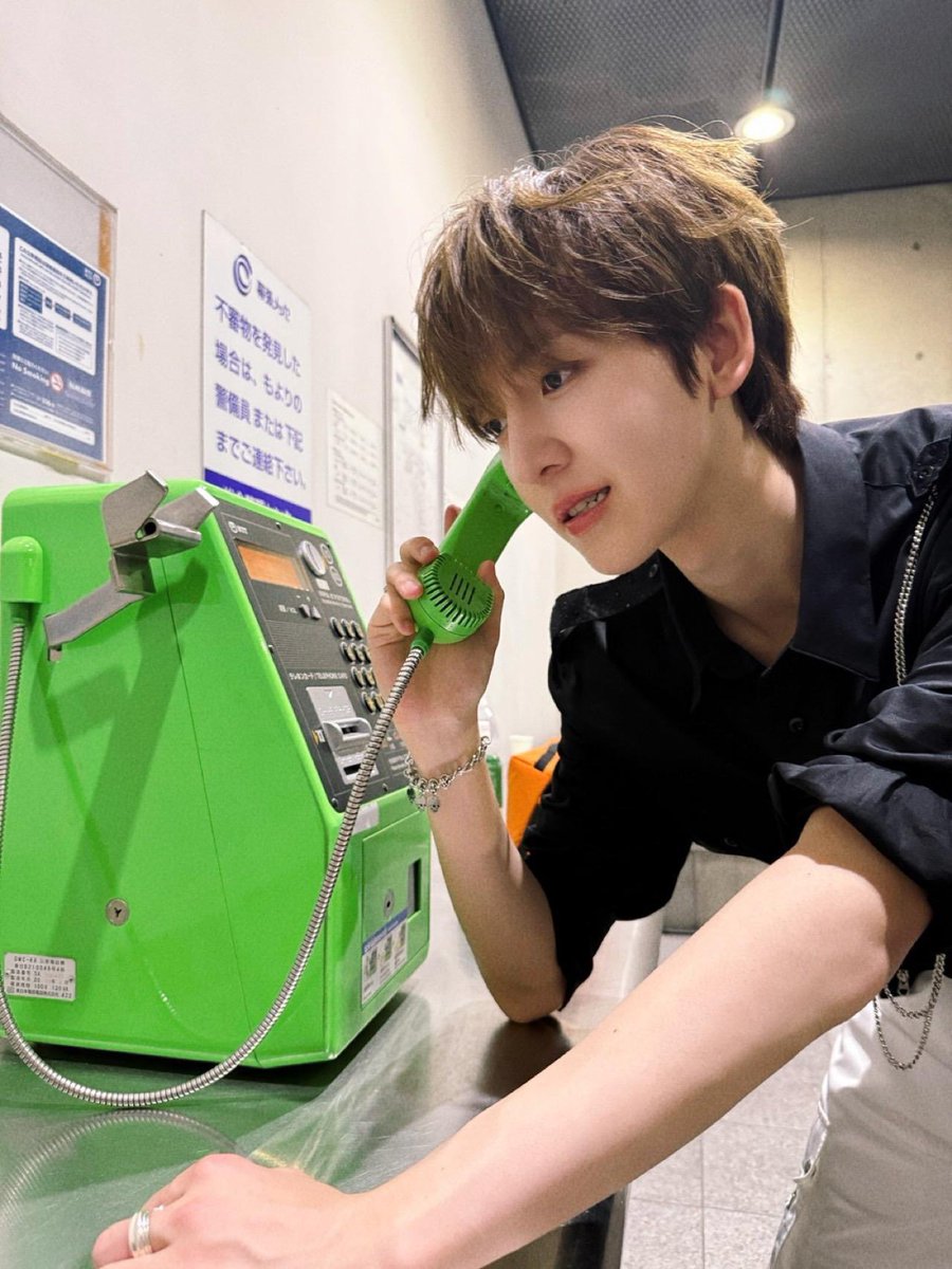 0313_520's tweet photo. 동현피셜 가장 마음에 들었던 날

케사삼
동현날 트웬티
컨페티 먹은날 인가 눈거싶 https://t.co/HkrxAFiSLJ