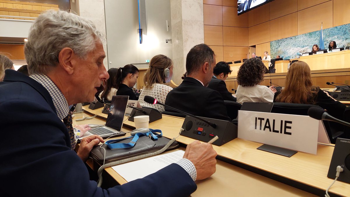 ItalyUN_Geneva's tweet photo. #HRC62 At the Human Rights Council Italy 🇮🇹 intervenes to denounce serious violations of international human rights &amp; humanitarian law in #Sudan, including in and around El Obeid, and to strongly condemn the serious crimes by the Russian armed forces in #Ukraine and #Crimea https://t.co/z5uZ0jVIUM