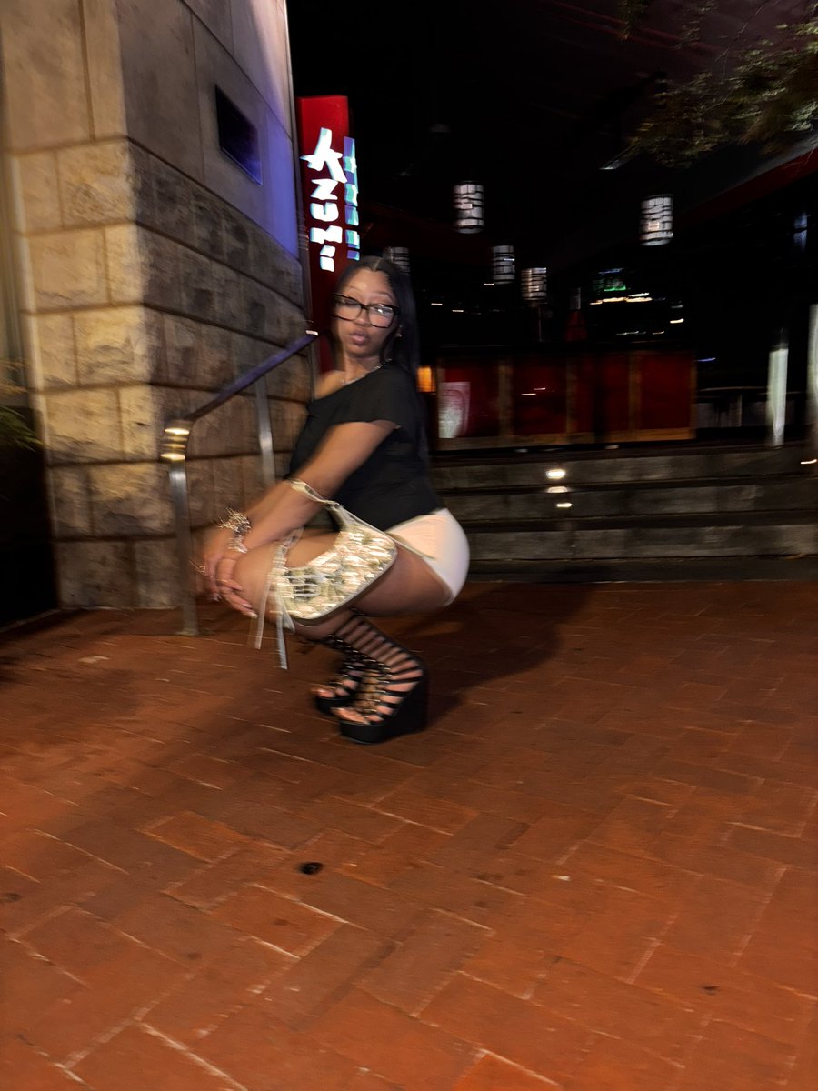 __shimiaaa's tweet photo. Drop these here cause why not 🤍 https://t.co/eYKv7MWJyA