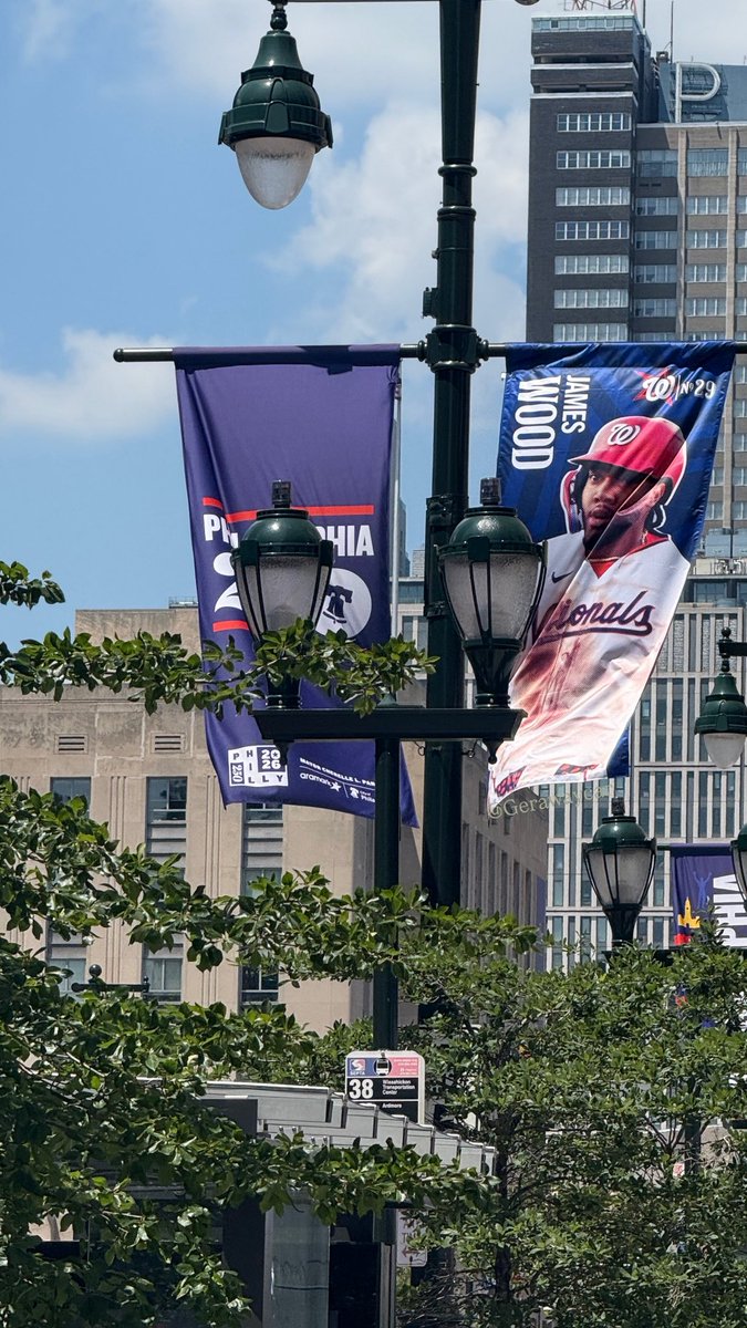 gerawaycar's tweet photo. I think the city of philadelphia just leaked some of the all stars 😭😭😭😭 https://t.co/ppVk9RQ1zn