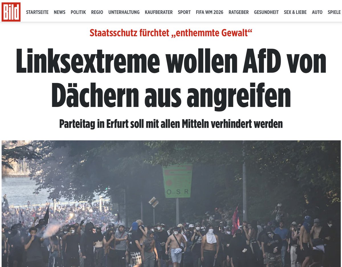 jan_mainka's tweet photo. Ginge es dem Verfassungsschutz tatsächlich um den Schutz der Verfassung – und nicht primär um den Schutz der Macht der Altparteien vor unliebsamer Konkurrenz –, dann könnte er jetzt rund um den #AfD-Parteitag in #Erfurt so viele Beweise für echte verfassungsfeindliche Umtriebe sammeln, dass anschließend gegen mindestens eine der Altparteien ein erfolgreiches Verbotsverfahren angestrengt werden könnte!
#DieLinke #DieGruenen #SPD