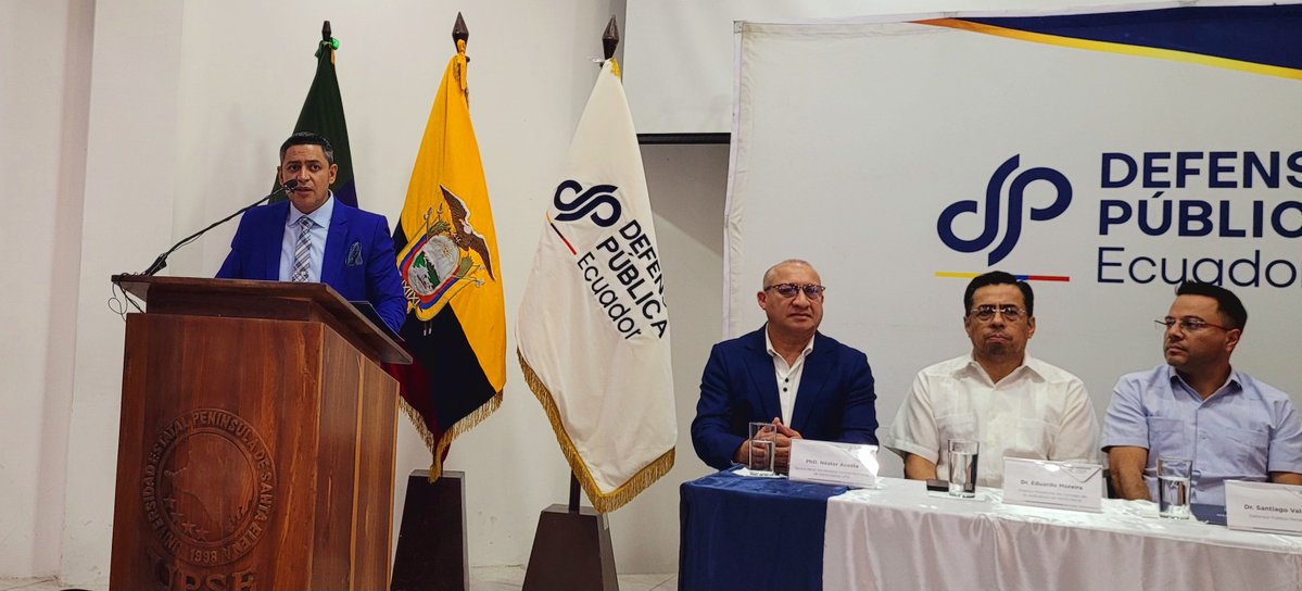 DefPublicaEC's tweet photo. Ángel Jarrín, Director Provincial de Santa Elena, señala que la #RutaDeLosDerechos2026 recorrerá 11 días la provincia, visitará varios cantones brindando asesoría y patrocinio legal gratuitos. #StaElenaDefensoríaPública https://t.co/RJKlgsQ5Zo