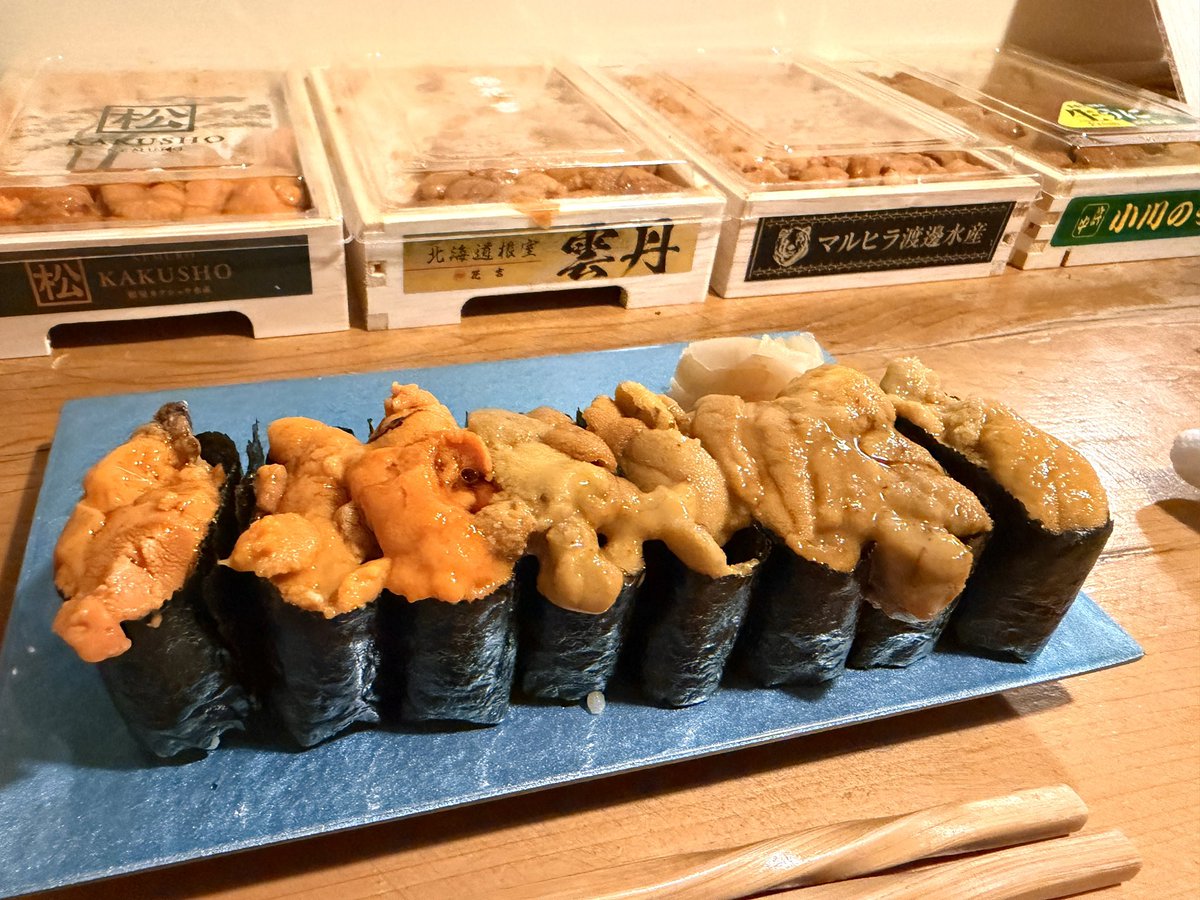 popoen_'s tweet photo. ここ本当に想像以上に美味しくてこんな安いのにこんなに沢山ウニ食べていいの！？ってなったウニ好きにはたまらぬ😍ウニ以外のお寿司もめちゃ美味しい https://t.co/VwqqqU3iNu