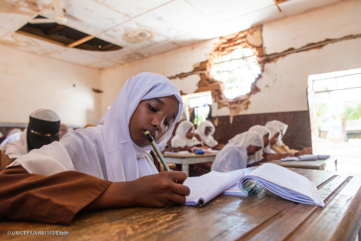 UNICEF's tweet photo. Education is a right, a lifeline for children.

But for 258 million school-aged children around the world, crises are disrupting this right. In fact, 93 million children are entirely out of school.

New evidence from @EduCannotWait shows that the global education crisis is growing faster than ever.

Learn more at https://t.co/JJF1SC66ES