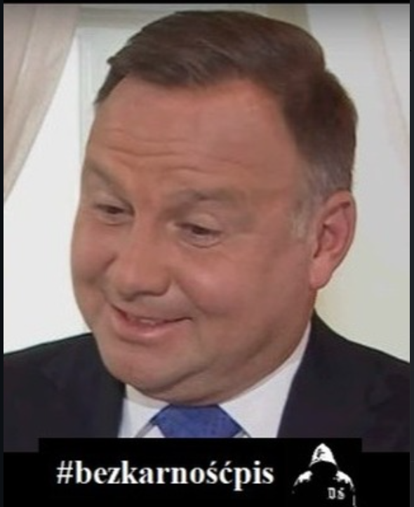 _DiabelStockton's tweet photo. Brak przyjęcia ślubowania od legalnie wybranych sędziów TK i zastąpienie ich „sędziami dublerami”, brak publikacji orzeczenia TK, upolitycznienie władzy sądowniczej, skrócenie kadencji I Prezes Sądu Najwyższego i skrócenie kadencji KRS.

Za to wszystko ten debil Duda powinien odpowiedzieć karnie.