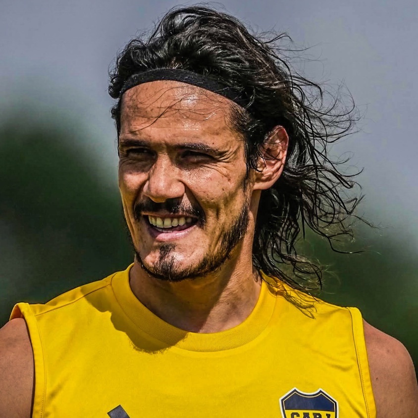 eurofootcom's tweet photo. 🚨🇺🇾 𝐎𝐅𝐅𝐈𝐂𝐈𝐀𝐋 | Edinson Cavani (39) will be a FREE AGENT this summer. ✅ 

He has departed from Boca Juniors. 👋 https://t.co/xZt4cidD78