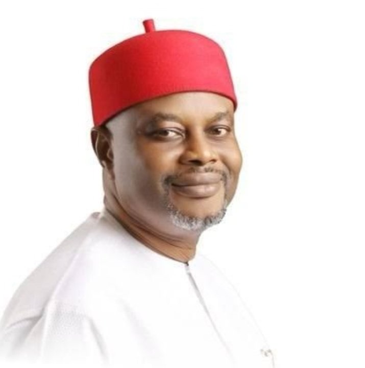 okanumeee27's tweet photo. Our Leaders Mazi Nnamdi Kanu Once Said As An Igbo Person Serve Nigeria &amp; Come Back In Shame! The DSS Has Arrested &amp; Handed Over The Former Minister Uche Nnaji To The ICPC Over The Allaged Certificate Forgery Case....Biafra Has Come To Stay Whether Nigeria Finland Like It Or Not✍️ https://t.co/YMLkBparCc