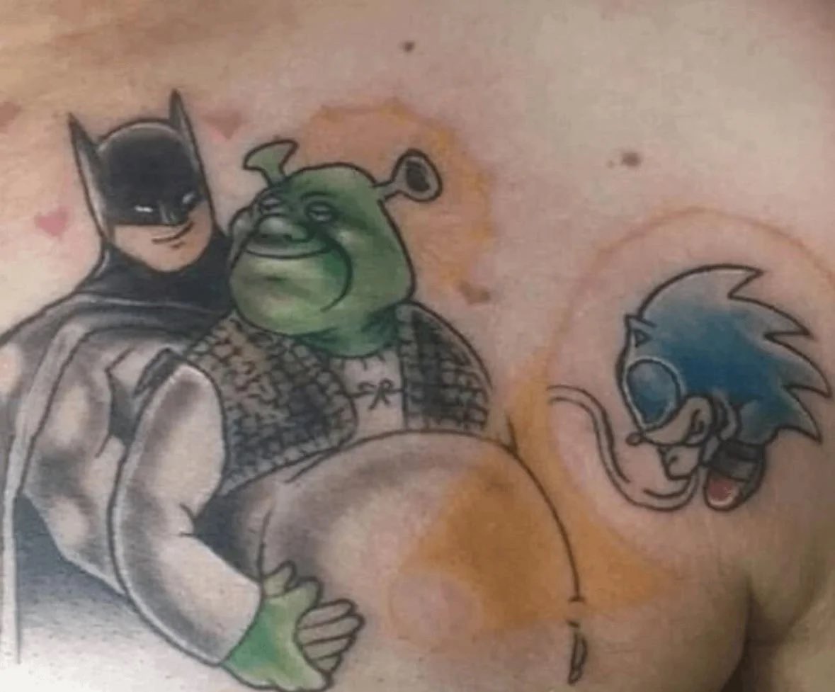 PandaCG_'s tweet photo. @tragicbirdapp Thats shrek pregnant with Batmans Sonic hedgehog https://t.co/zPSgjjeflF