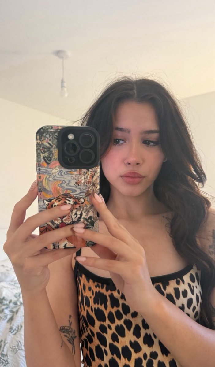 barbiekatiee's tweet photo. The word “no” isn’t in my vocabulary. U do as I say https://t.co/Lz8kDRuSdn