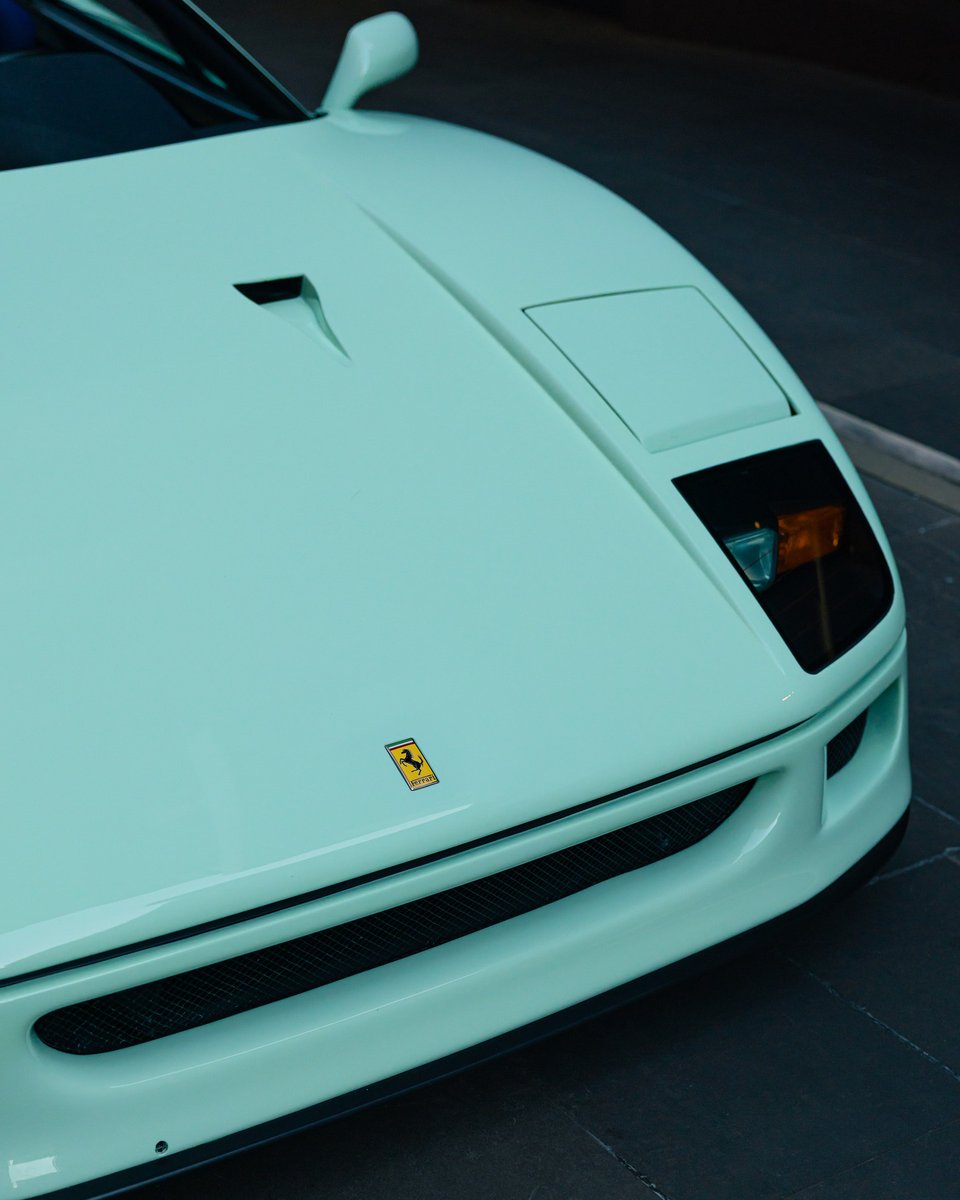 ApexDistrictX's tweet photo. Ferrari F40 'Minty Forty' https://t.co/BdYofy4Jqj
